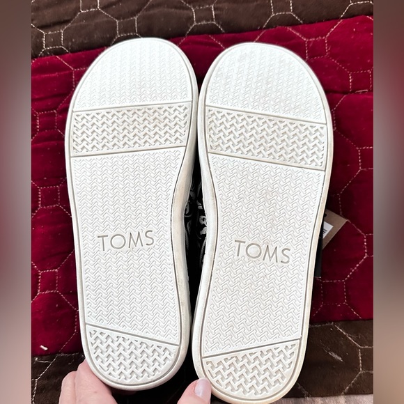 Kids Toms glow in the dark dinosaur Alpargata’s - Picture 5 of 7